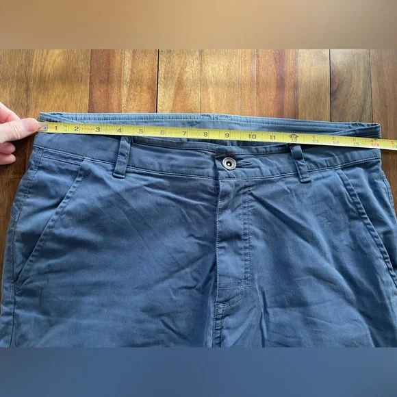 Mountain Hardware Men’s AP active pants - Picture 10 of 17